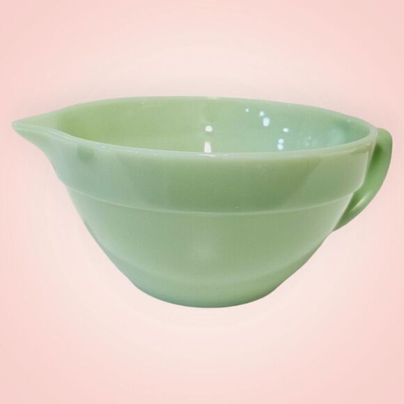 Vintage RARE Vintage Fire King Jadeite Milk Green 7½" Mixing Batter Pitcher Bowl - Picture 2 of 14